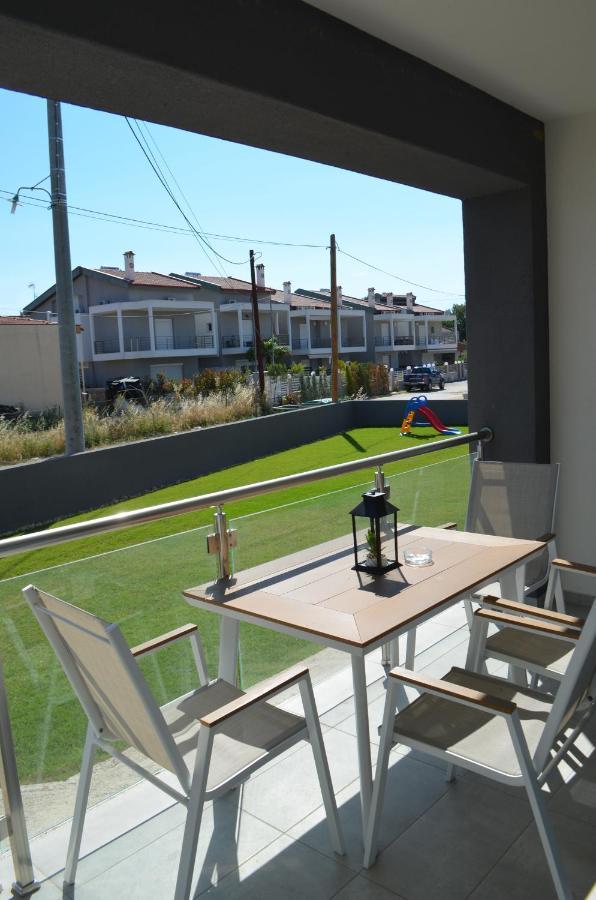 Erika Boutique Apartments Nikiti  Exterior photo